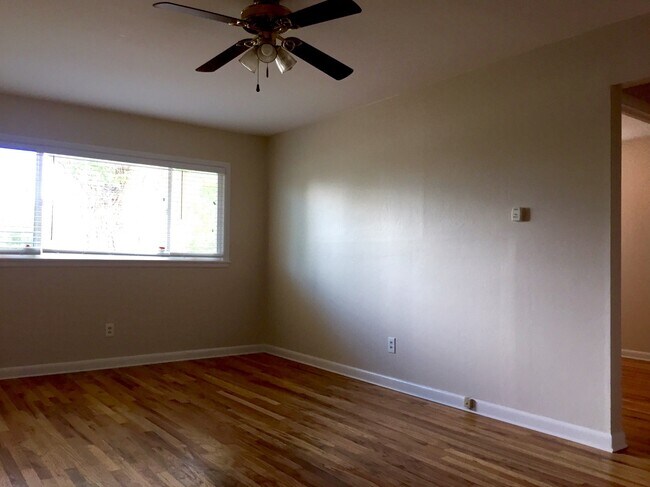 Photo - 114 N. Ash St.