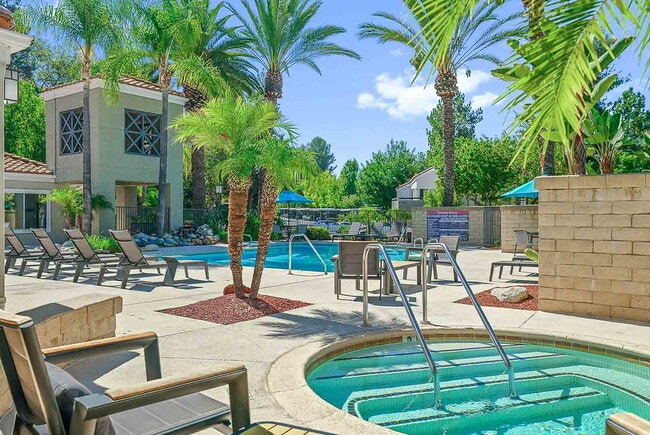 Photo - Emerald Pointe