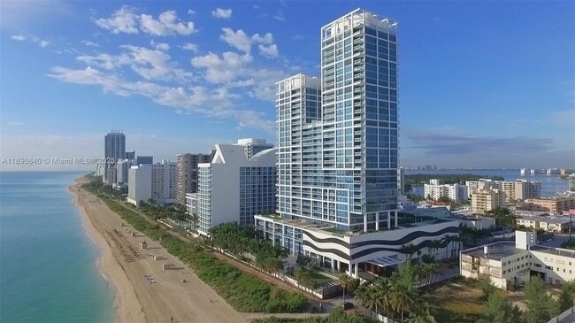 Building Photo - 6899 Collins Ave Unit 1709