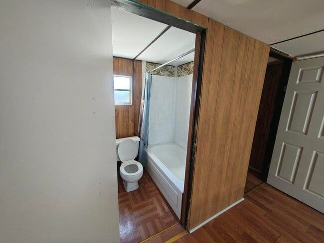 133 Private Rd 3376G