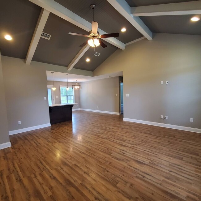 Photo - Luxurious 3BD/2BA Home with Premium Features in Coveted Cottonwood Neighborhood!