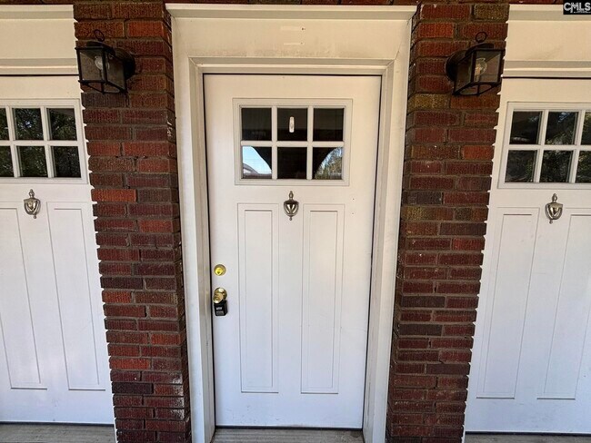 Photo - 329 S Saluda Ave