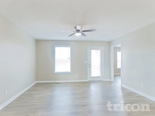 Photo - 1908 Susan Rd