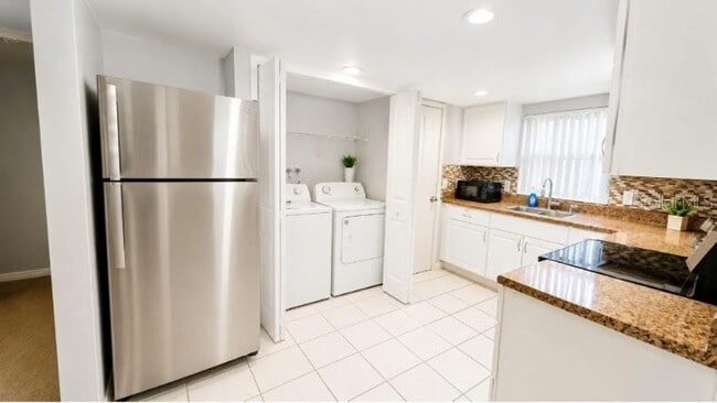 Photo - 9919 Turf Ct Unit 3