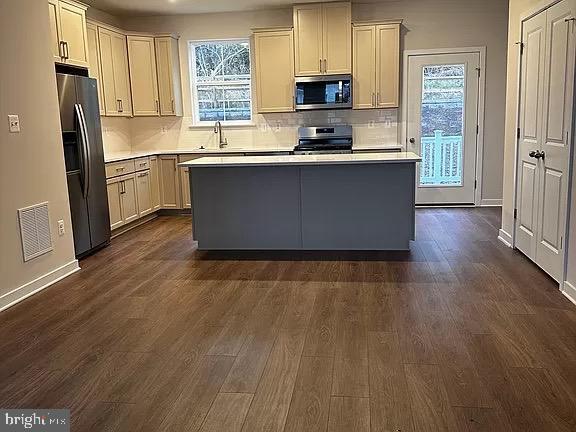 Photo - 31 Four Leaf Dr Townhome