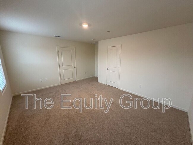 Photo - 1167 Billingsley St