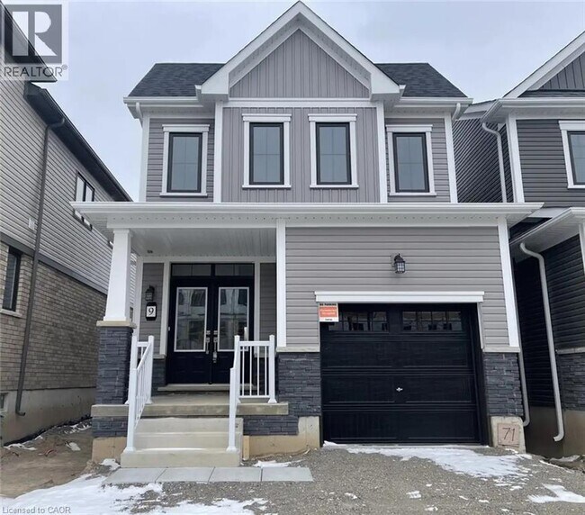 Photo - 9 Baskett St