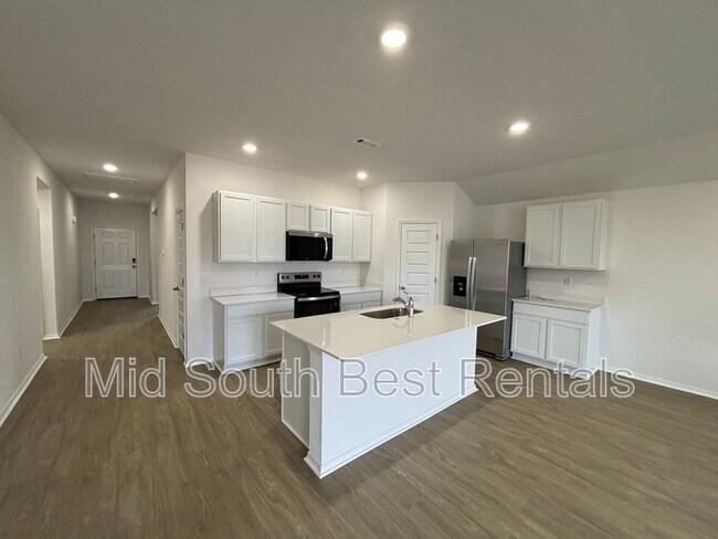 Photo - 6424 Newark Dr