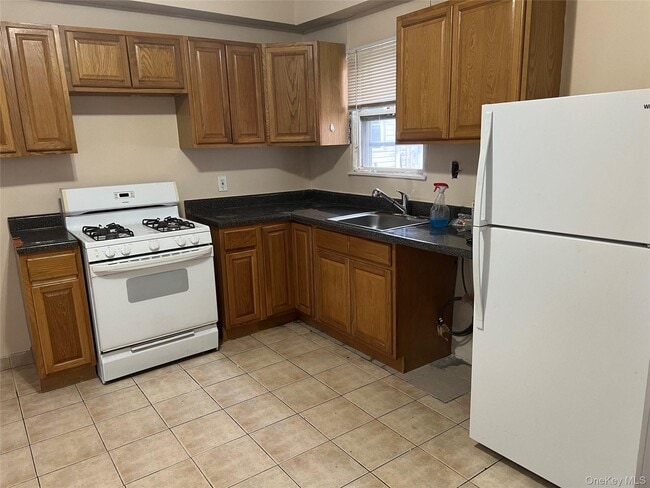 Photo - 119-13-119-18 18th Ave Unit 1R