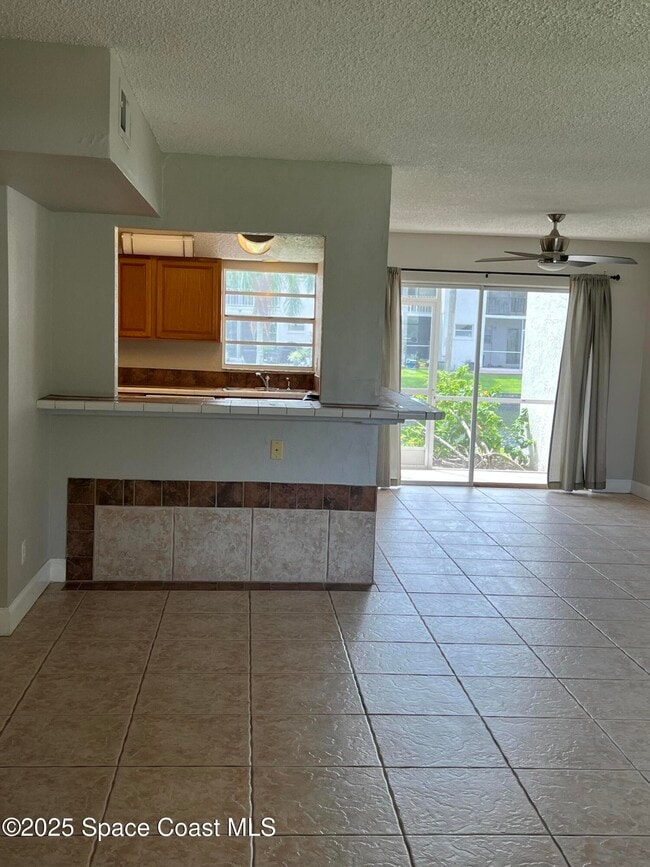 Photo - 424 Dove Ln Unidad 5-8