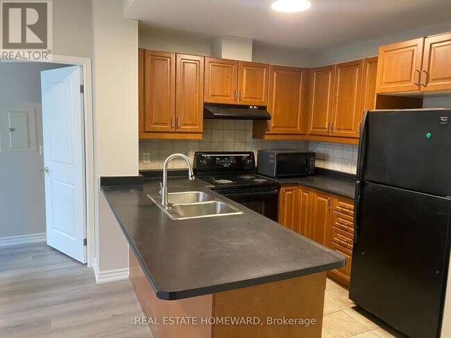 Photo - 28 Byng Ave Unit 1005