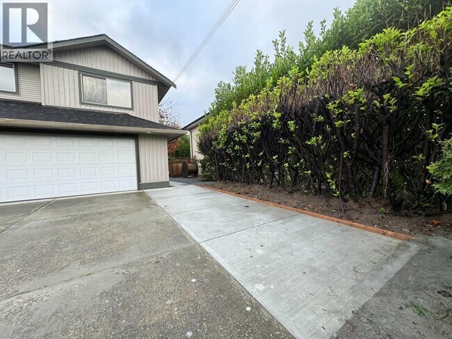 Photo - 20220 Chigwell St