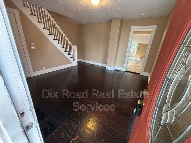 Photo - 508 Lincoln St Casa