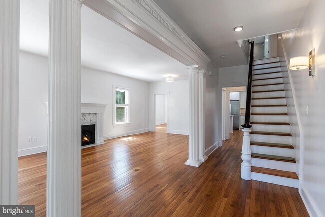 Photo - 4226 Ellicott St NW