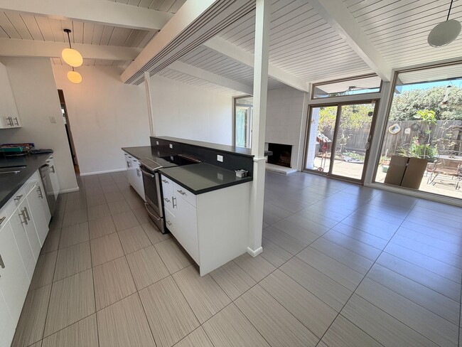 Photo - San Mateo 4Bed/2Ba Eichler Home with Putting Green, Vegetable Garden & Designer Finishes