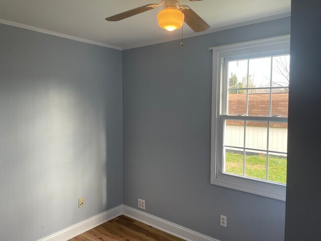 Photo - 3400 Fairway Rd