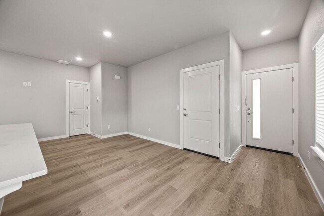 Photo - 2602 SW Convent St