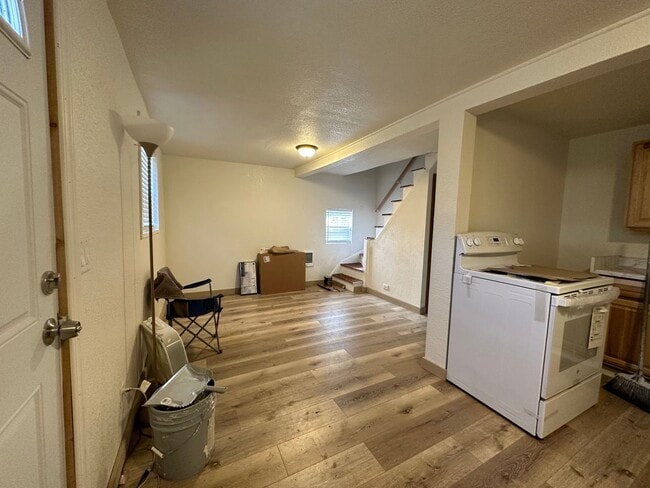 1112 Delta St