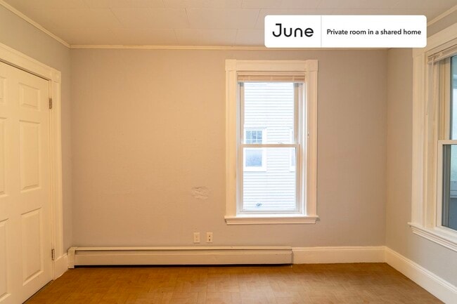 Photo - Room in Shared 3 bed/1 bath home Unidad A