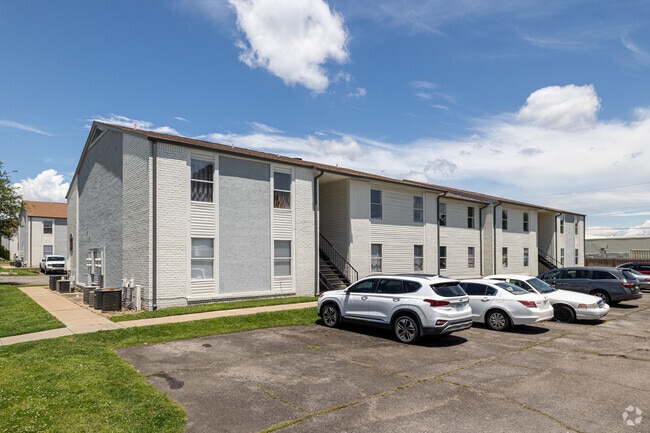 Ramsey Square Apartments
