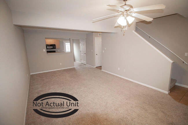 Photo - 4022 Snowy Owl Dr Townhome