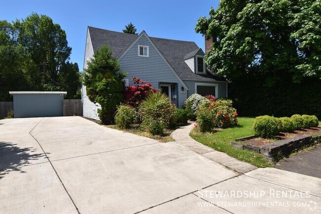 Building Photo - Beautiful home in Springfield