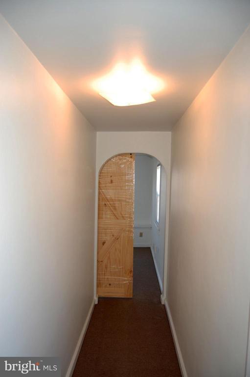 Photo - 302 E Howard St