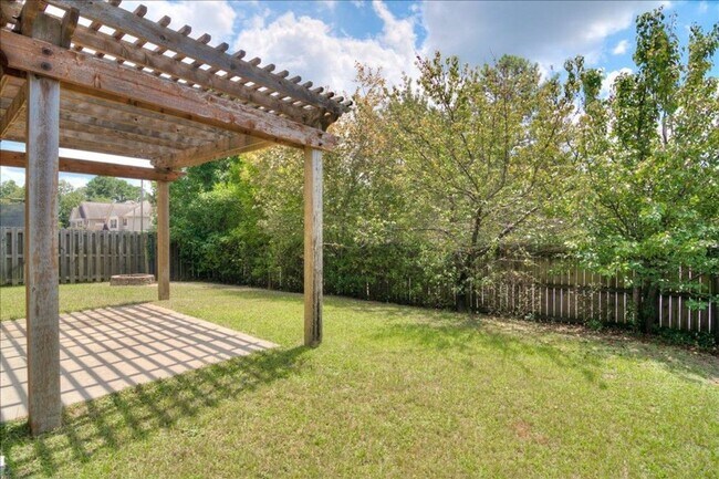 Photo - 763 Chinaberry Ct
