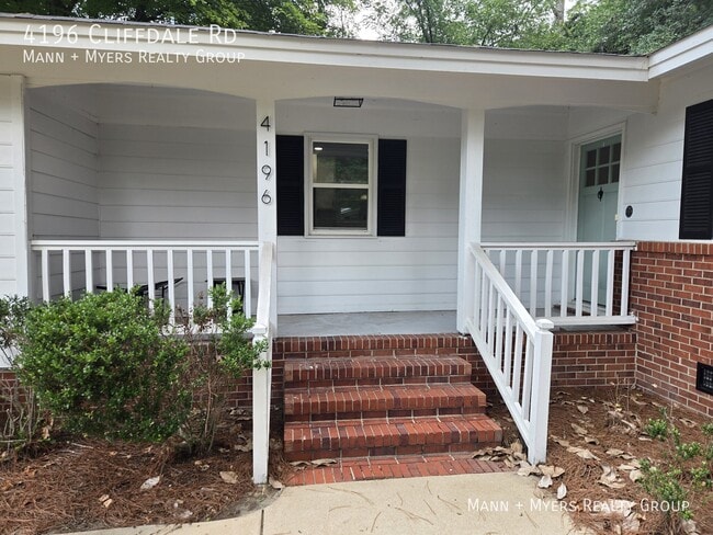 Photo - 4196 Cliffdale Rd