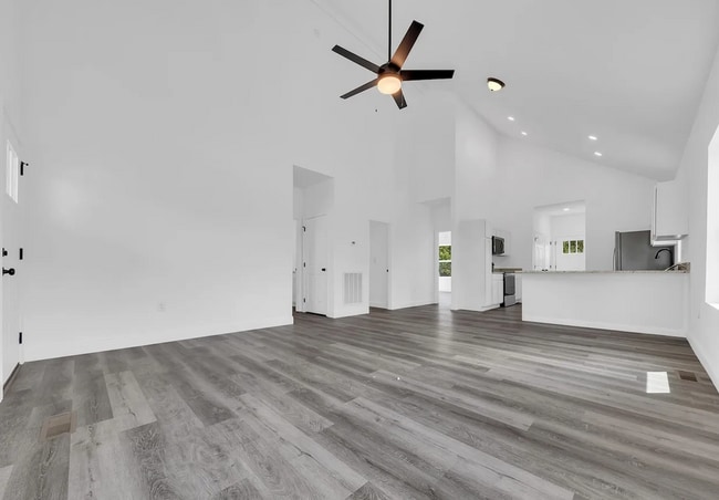 Photo - BRAND NEW HOME!!