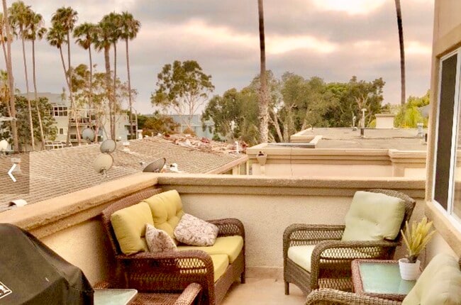 Photo - 212 N Catalina Ave