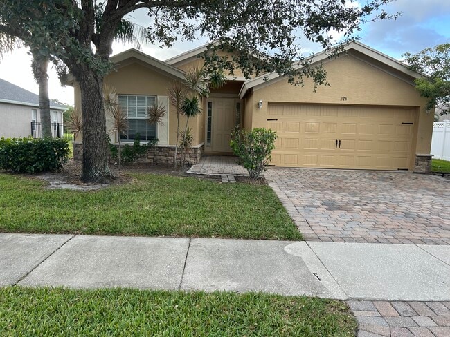 Photo - 375 Lexington Ave SW