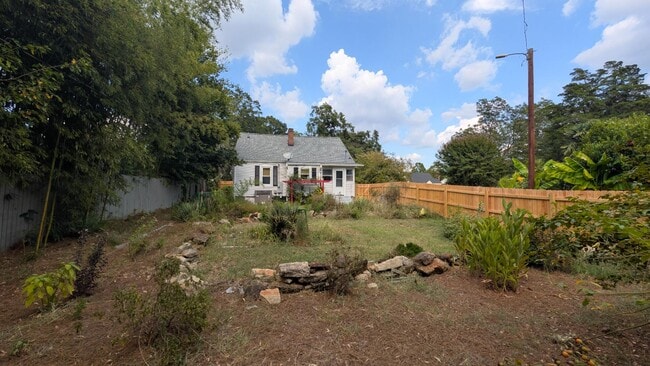Photo - 126 E Wilburn Ave