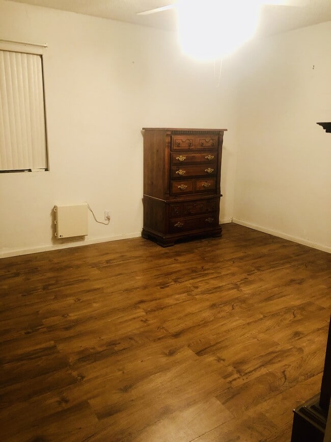 Photo - 213 Jenny Kay Ln