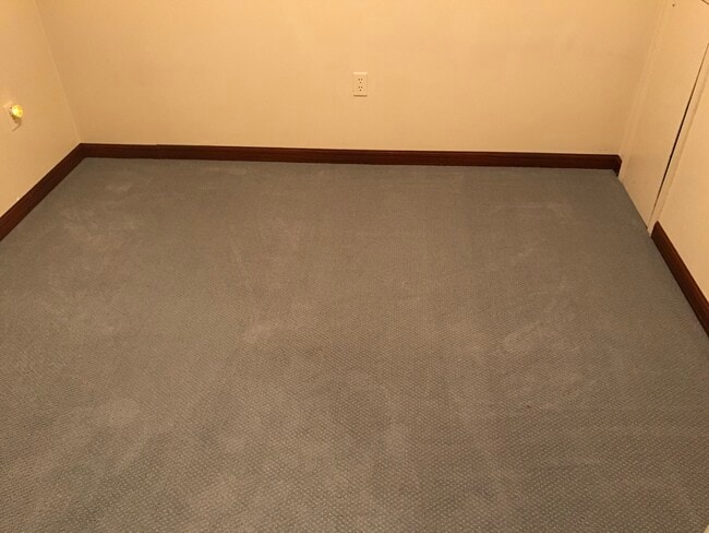 Photo - 1318 E 38th St