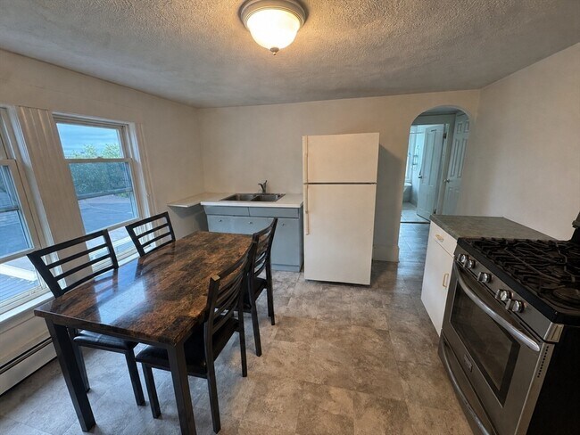 Photo - 40 Seafoam Ave Unit 2