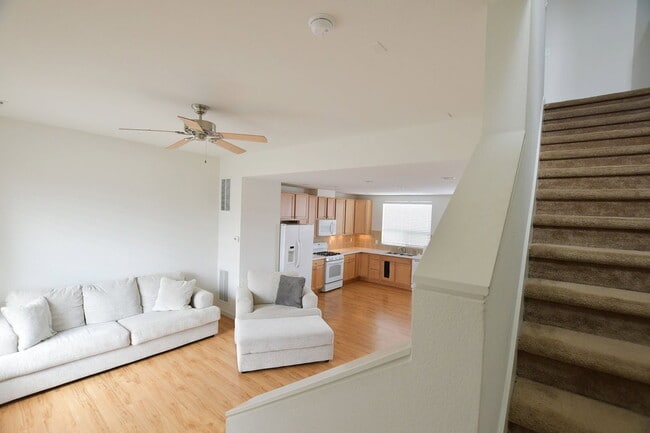 Photo - 2422 Uinta St