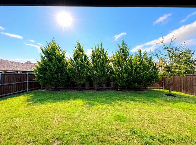 Photo - 1676 Stowers Trl