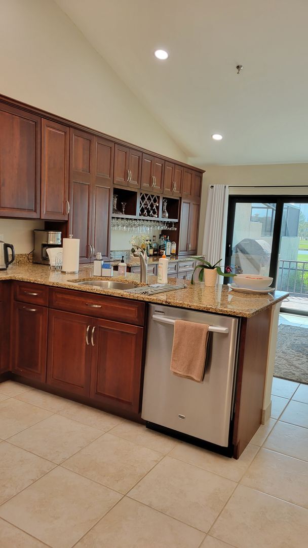 Photo - Seasonal/short term renovated 3/3 villa with golf course views on Longboat Key!
