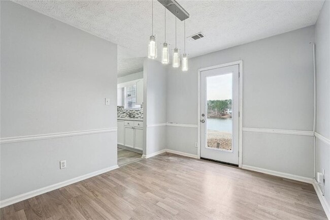 Photo - 707 Fair Harbor Dr