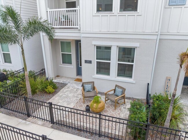 Building Photo - 2462 Mangum Ct Unit 2462 Rental