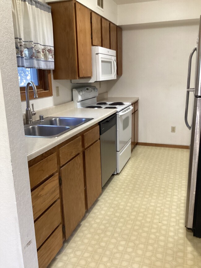 Photo - 1820 Waukesha Ave Unidad 1820