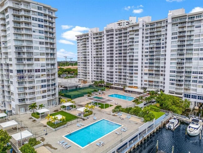Photo - 18041 Biscayne Blvd Unit 1701