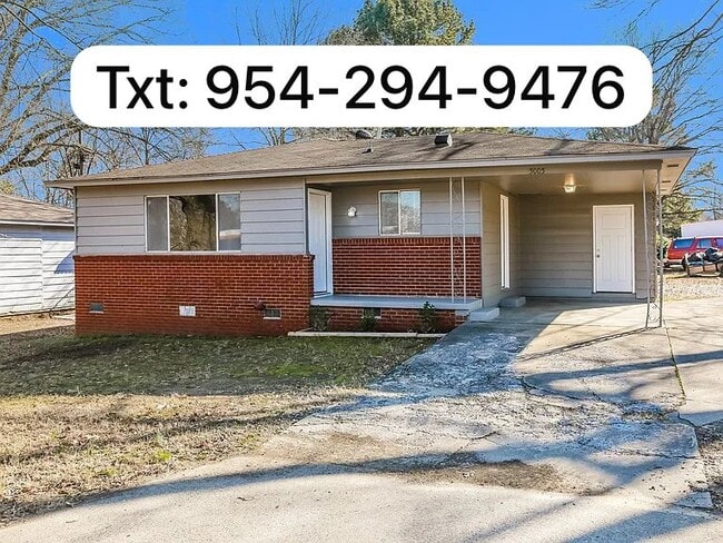 Building Photo - 5001 Gum Springs Rd