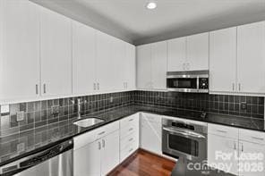333 W Trade St Unit 1401