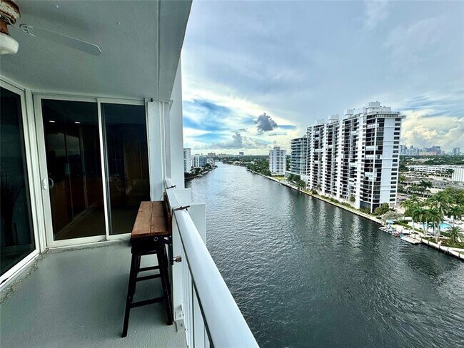 Photo - 2800 E Sunrise Blvd Unidad 15D