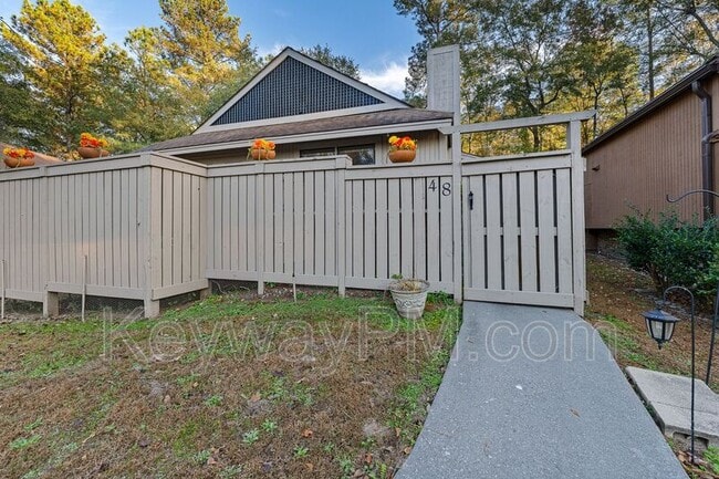 Photo - 48 Bluff Pointe Way