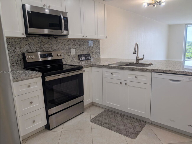 Photo - 1830 Dixianna St Condo Unit 602