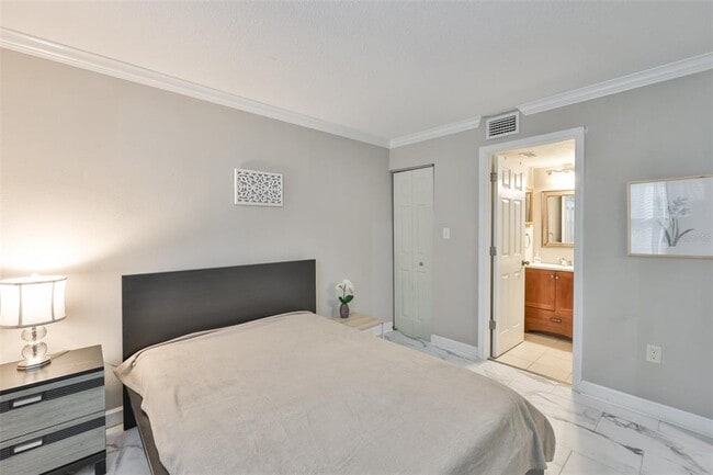 Photo - 5030 Terrace Palms Cir Unit 102