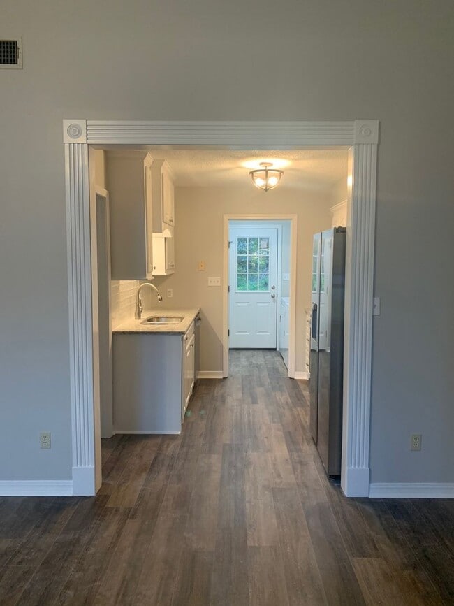 Photo - 44 Hickory Knoll